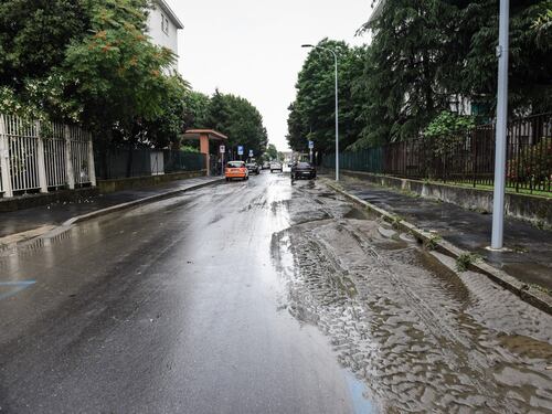 Il maltempo sferza Milano. A Malpensa voli bloccati un'ora per la grandine