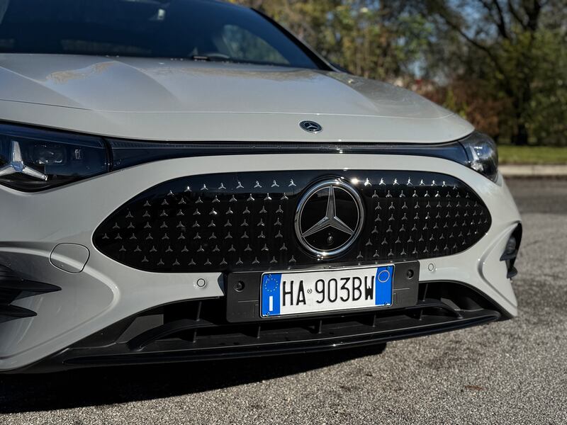 Mercedes CLA 2026: la gallery della nuova coupè elettrica efficiente e tecnologica 7