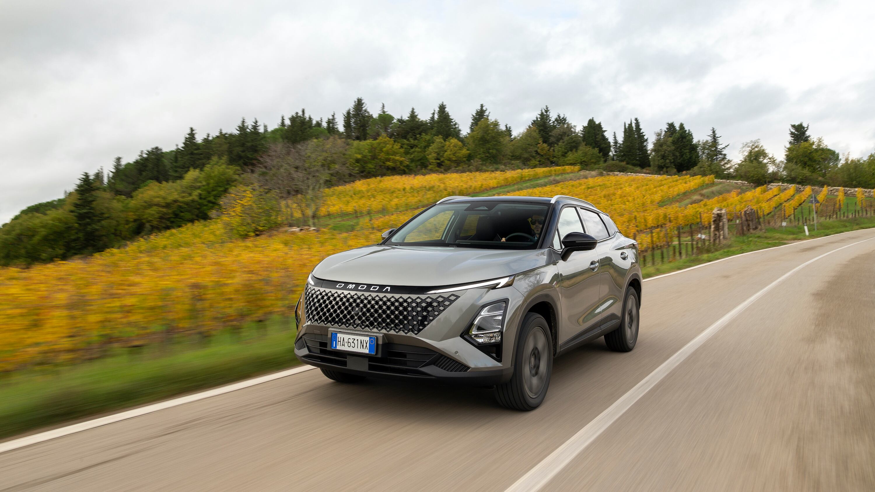 Omoda 5 SHS-H: il Full Hybrid arriva in Italia, la prova su strada