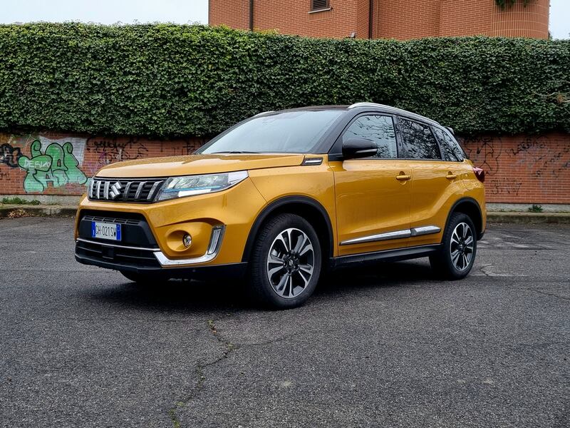 Suzuki Vitara Hybrid 140V: guarda le foto 4