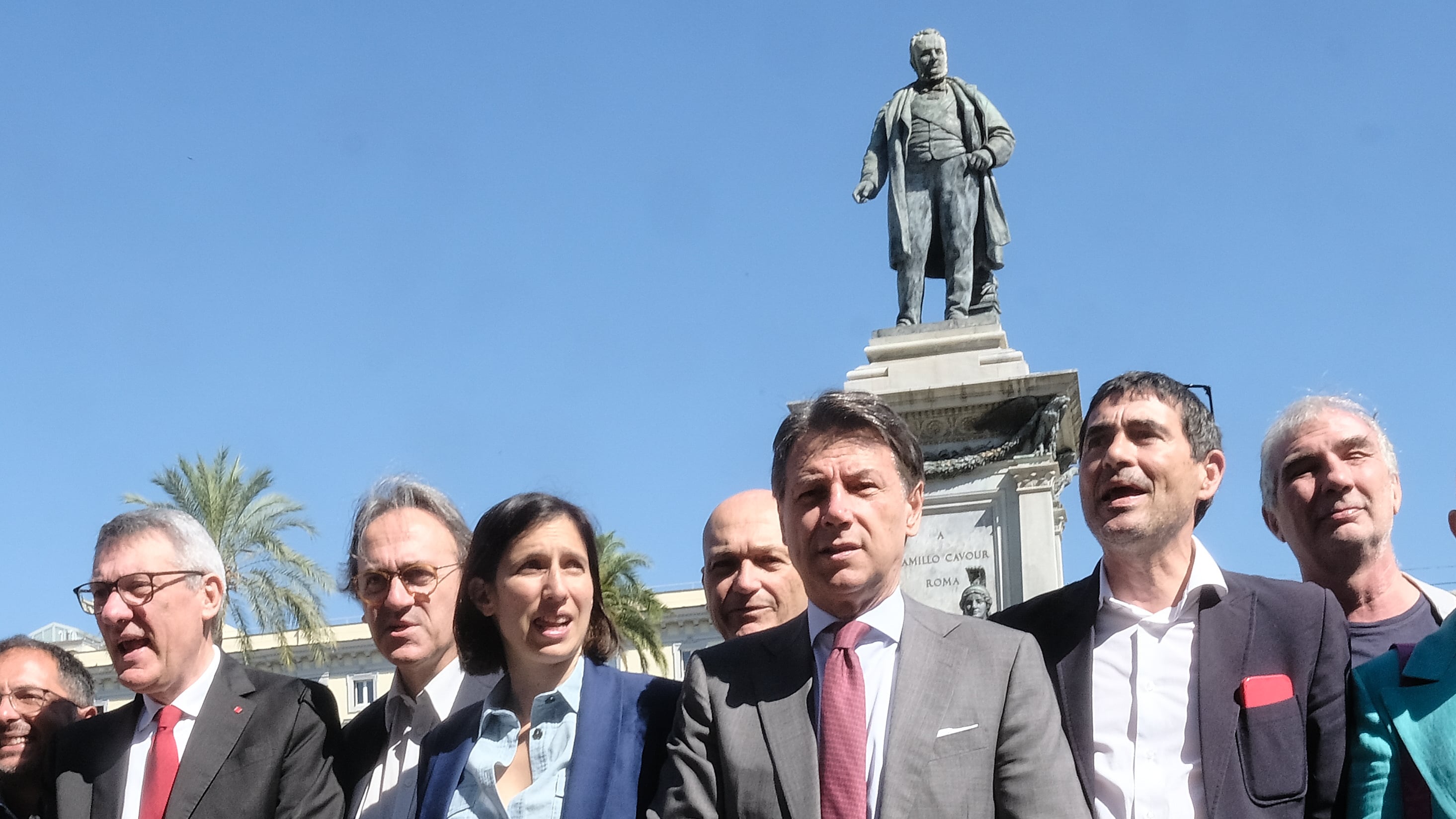 Supermedia, "distacco di 15 punti": il centrodestra vola, crolla il campo largo