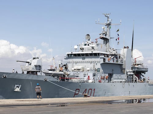 La nave Cassiopea verso l'Albania con 49 clandestini