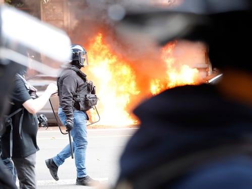 La Francia di Macron? È il Paese più insicuro d'Europa. Roma meglio di Parigi grazie ai dl sicurezza, ma resta 35esima