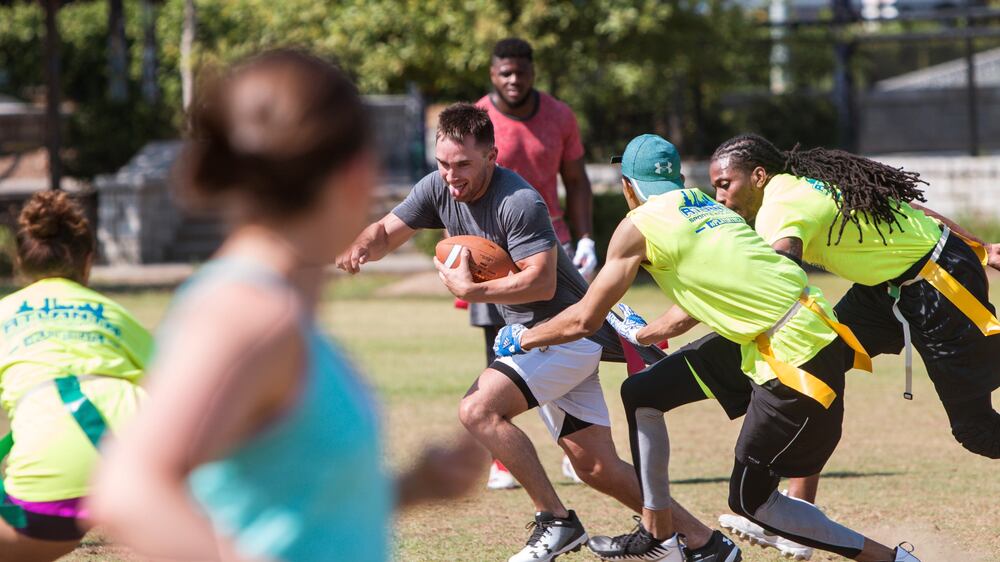 Tra razzismo nel calcio e "fighetti bianchi" nel rugby... ci daremo al Flag football?