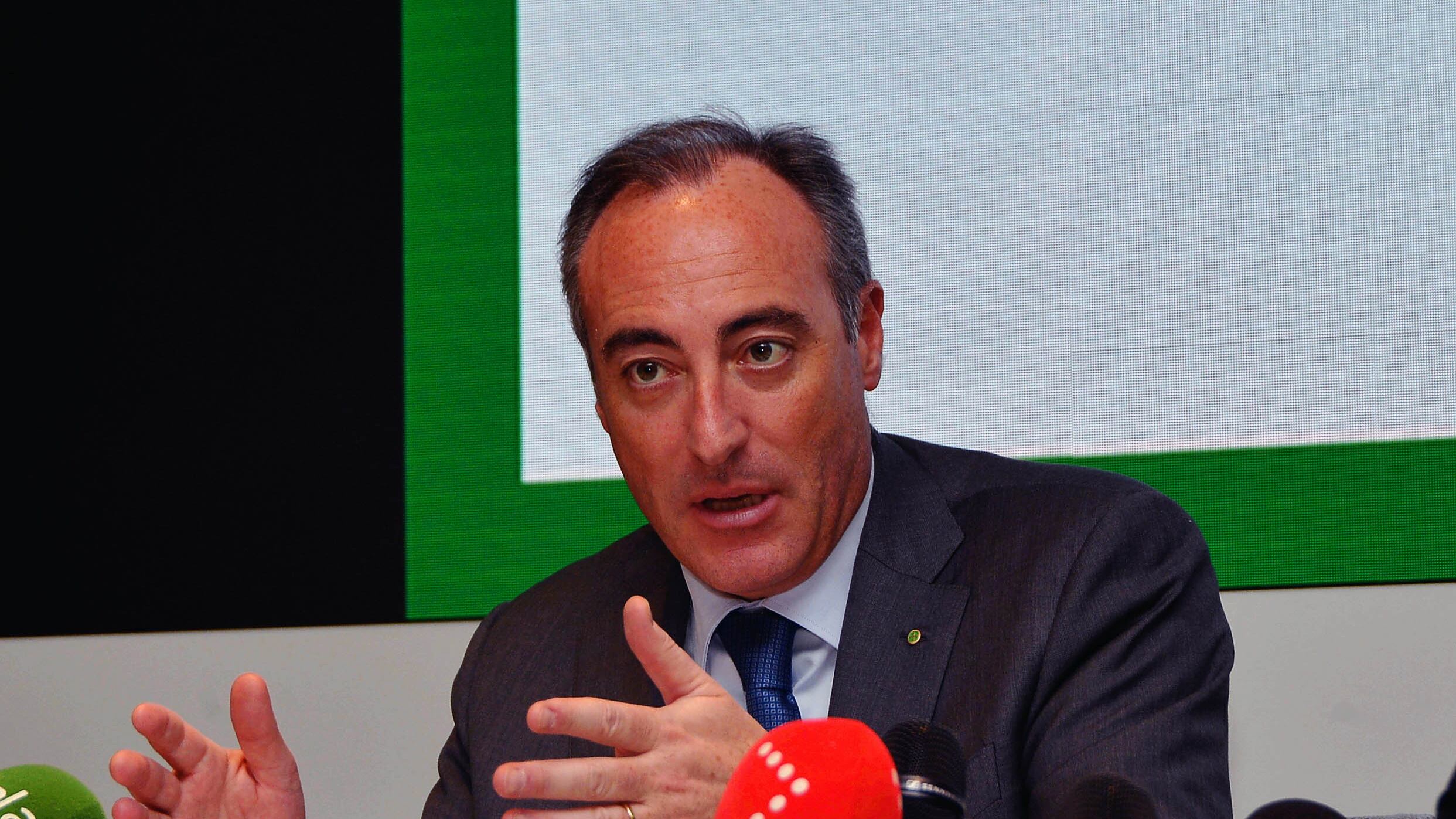 "Bisogna battere questo virus. E forse 7 giorni non bastano"