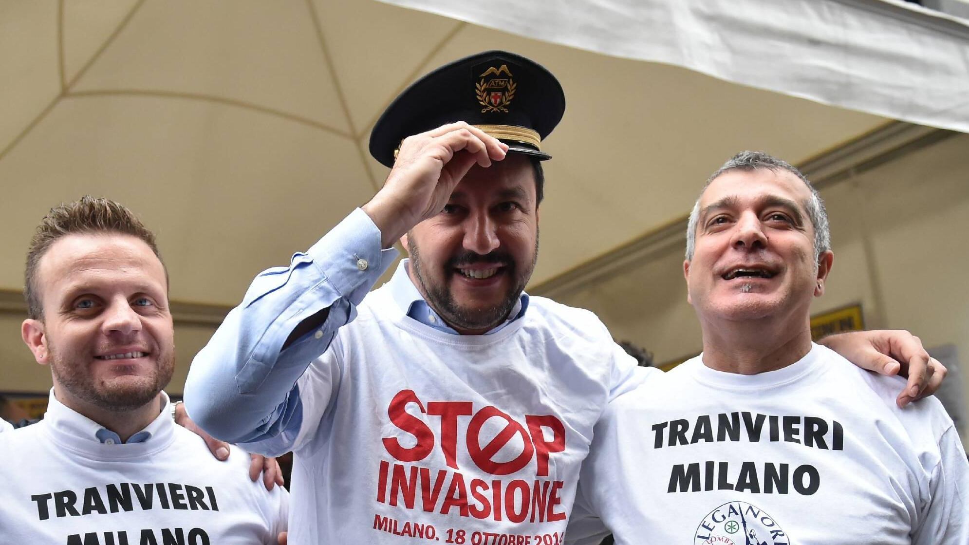 La Lega in piazza, sinistra scatenata