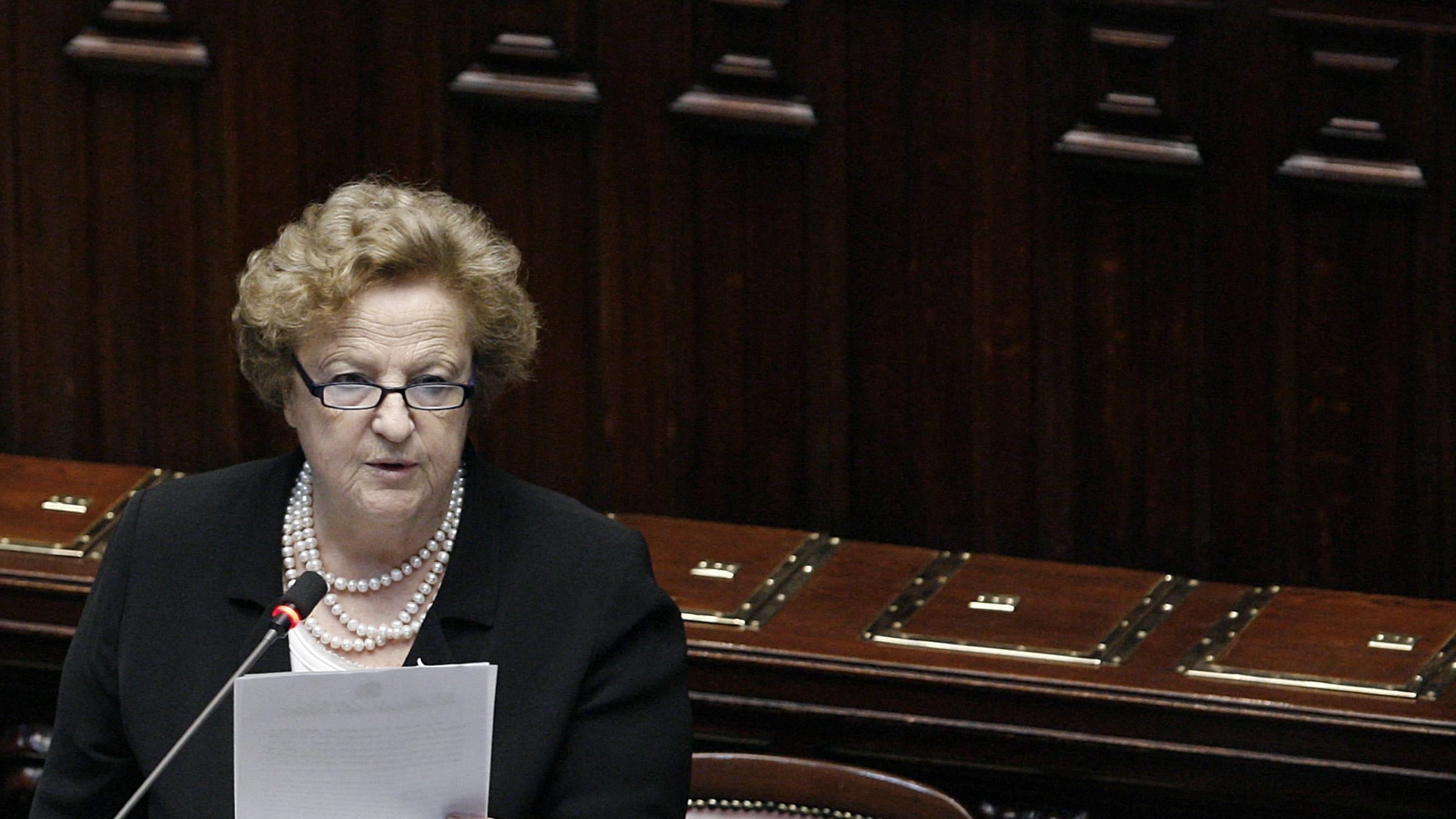 Cancellieri denuncia: "Ci sono quasi nove milioni di processi pendenti"