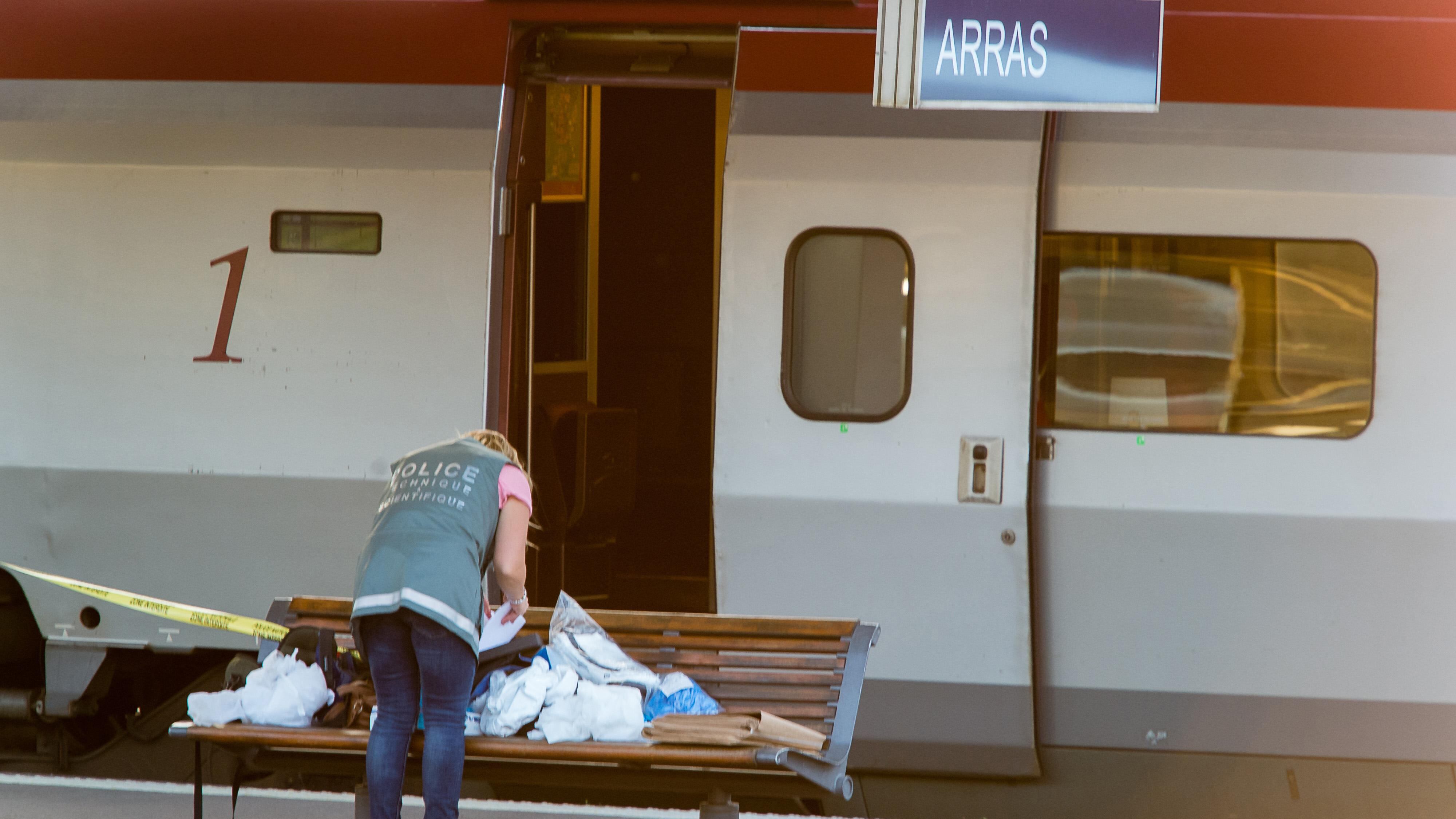 Francia e Belgio blindati dopo la strage sfiorata Allarme sui treni europei