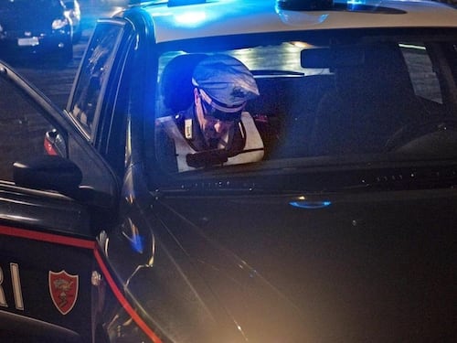 Investe figlia che vuole vivere all’occidentale: arrestato marocchino