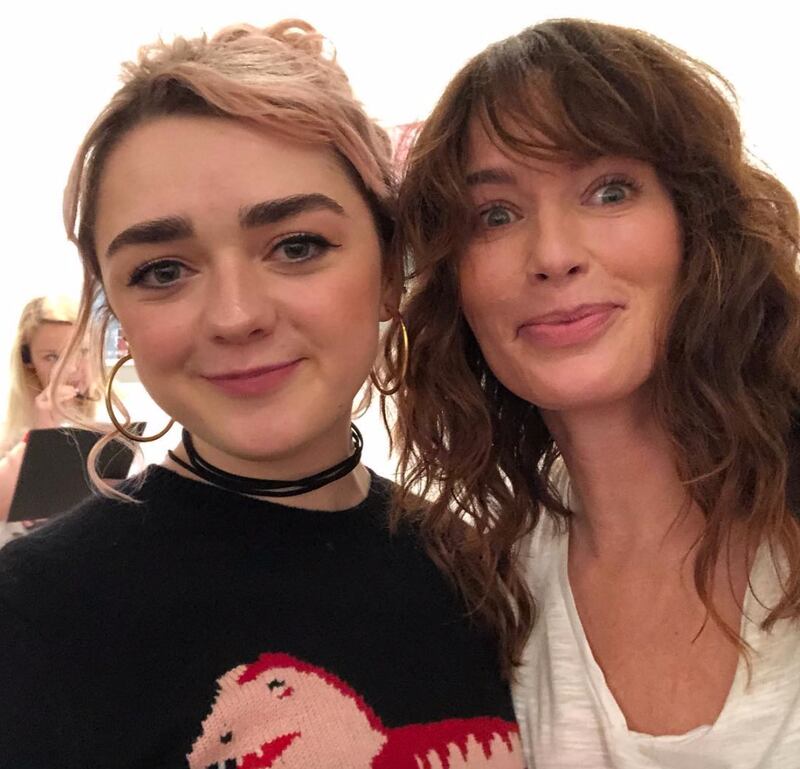 Lena Headey senza trucco su Instagram 3