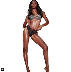 Emily Ratajkowski e le altre, ecco le regine dell'ab crack: foto 28