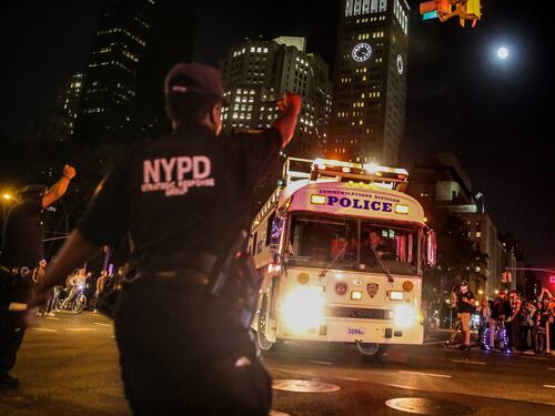 Ordigno a Manhattan: una forte esplosione sconvolge New York