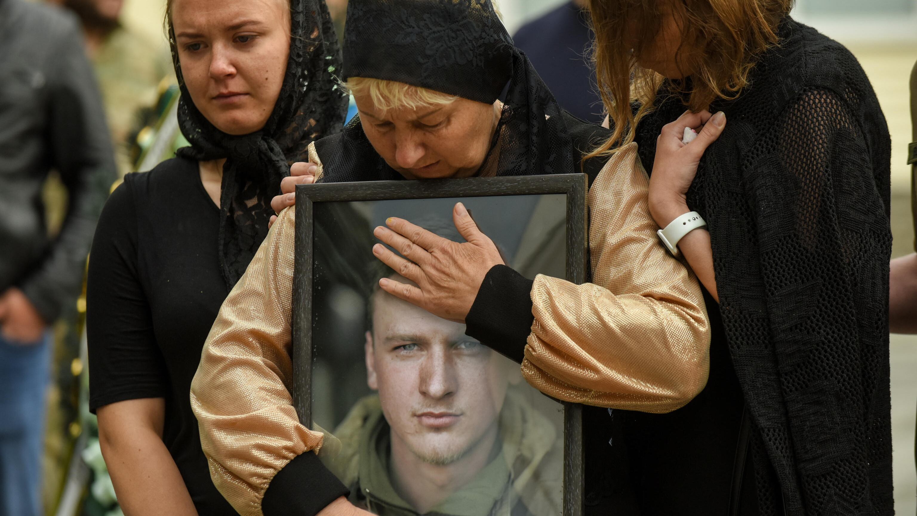 Kiev festeggia l'indipendenza: "Rischio attacchi anche sui civili"