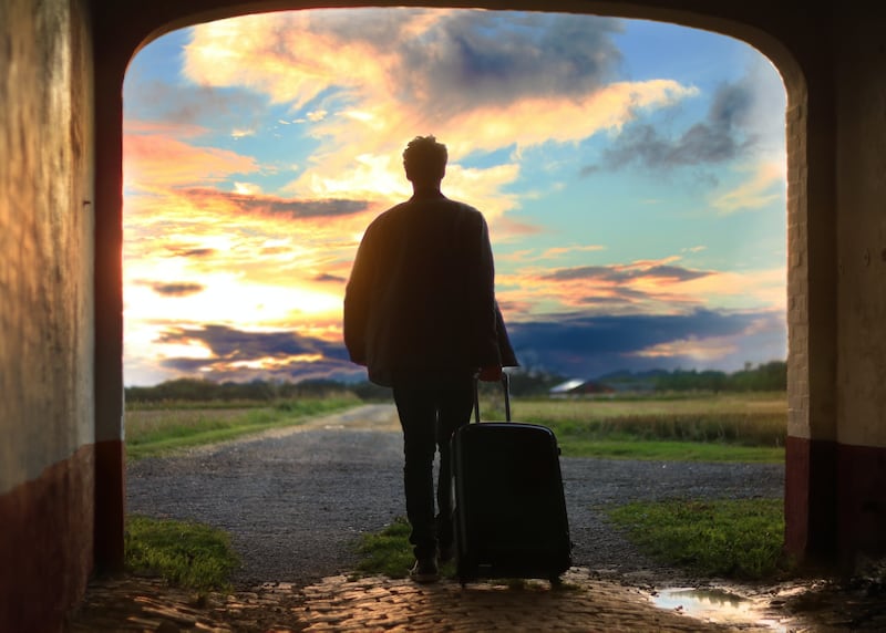 Over 60, valigia, viaggio