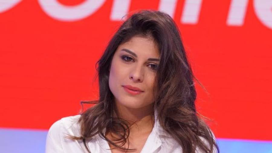"Mi dispiace. Sono fatto così". Manuel Galiano dopo il bacio di Giulia Cavaglià