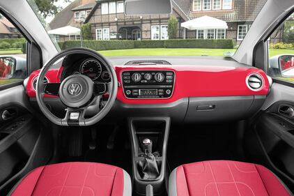 Volkswagen Cross UP! 6