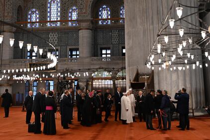 Papa Leone XIV alla Moschea Blu: le foto 5