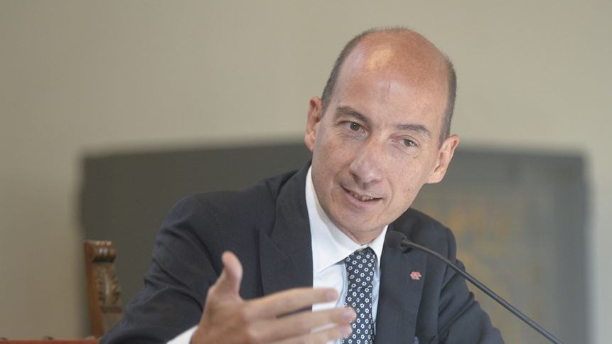 Decreto impantanato tra sprechi e cavilli