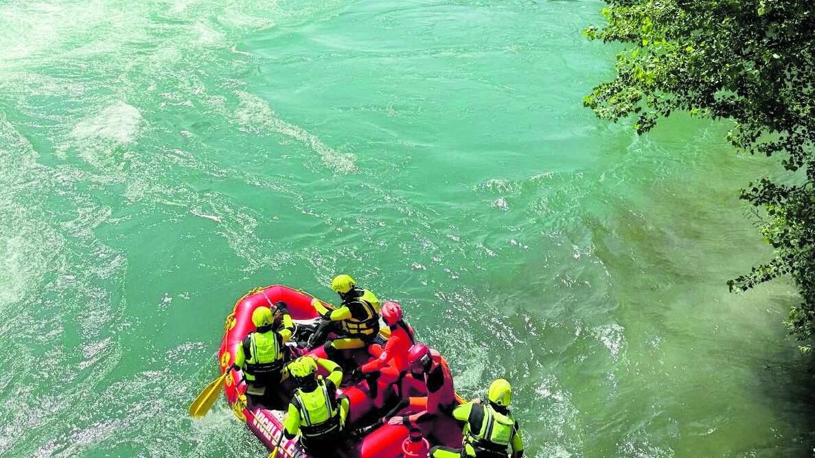 Lavorava alla diga, operaio disperso nell'Adda. Morti due 21enni su un trattore e su un muletto