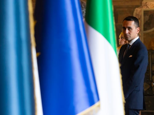 L'urlo di Di Maio alla sbarra per "atlantismo": resto nei 5 Stelle