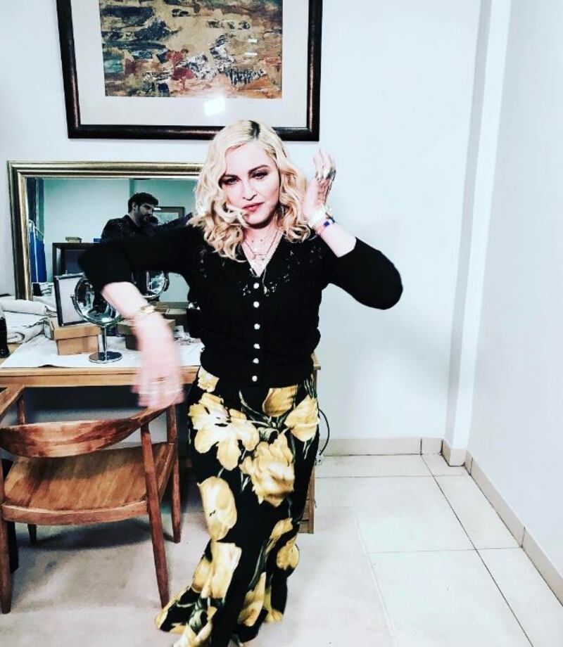Madonna e Sharon Stone: sexy dive a confronto 12
