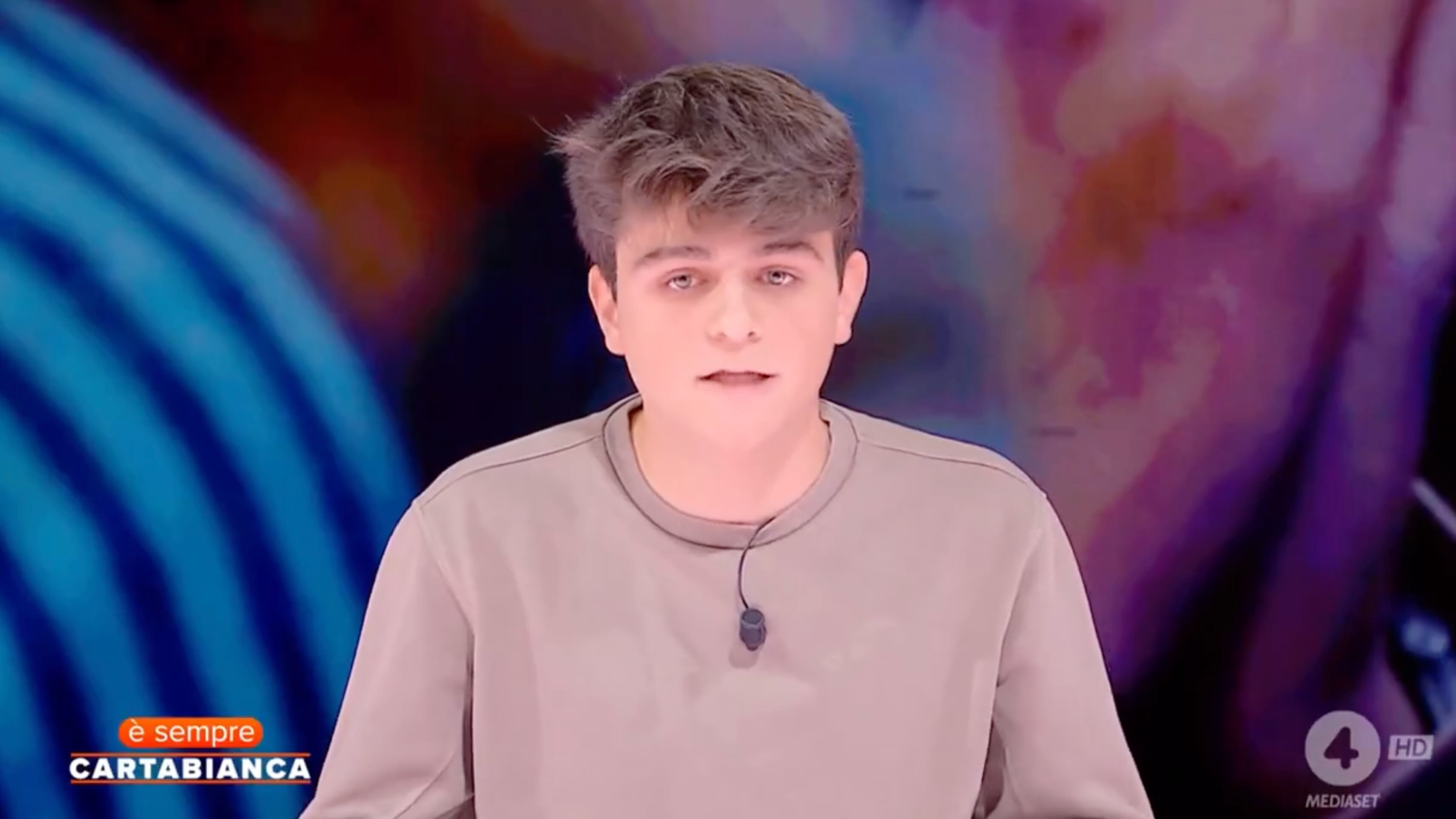"Deve dimettersi...". Nuovo affondo dello "studente contestatore" contro Bernini
