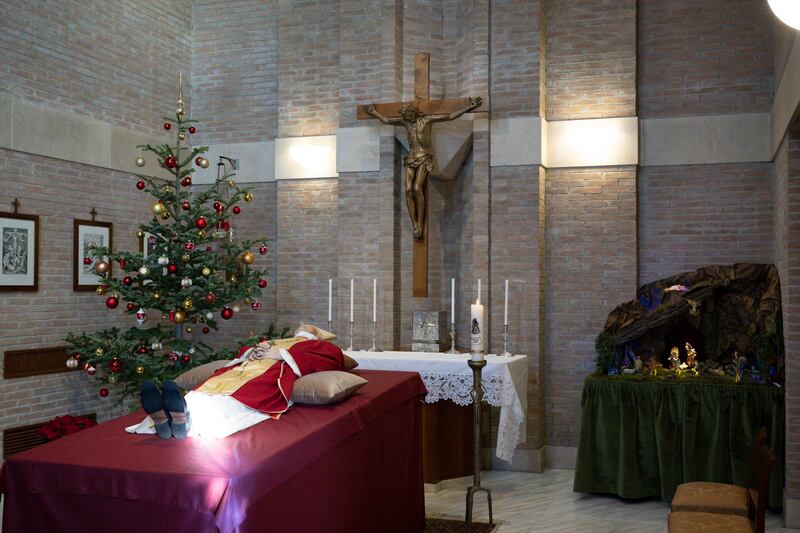 Camera ardente al Mater Ecclesiae 3