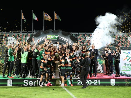Il Venezia torna in Serie A dopo 19 anni