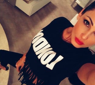 Anna Tatangelo, gambe mozzafiato 18