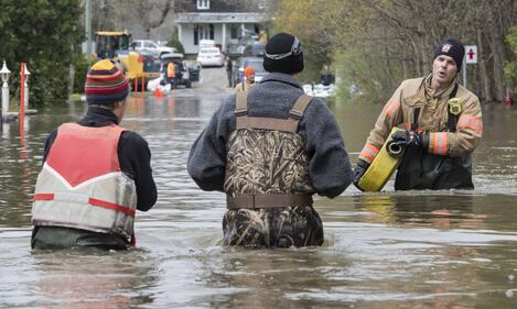 L'esercito canadese dispiegato contro l'alluvione in Quebec 2