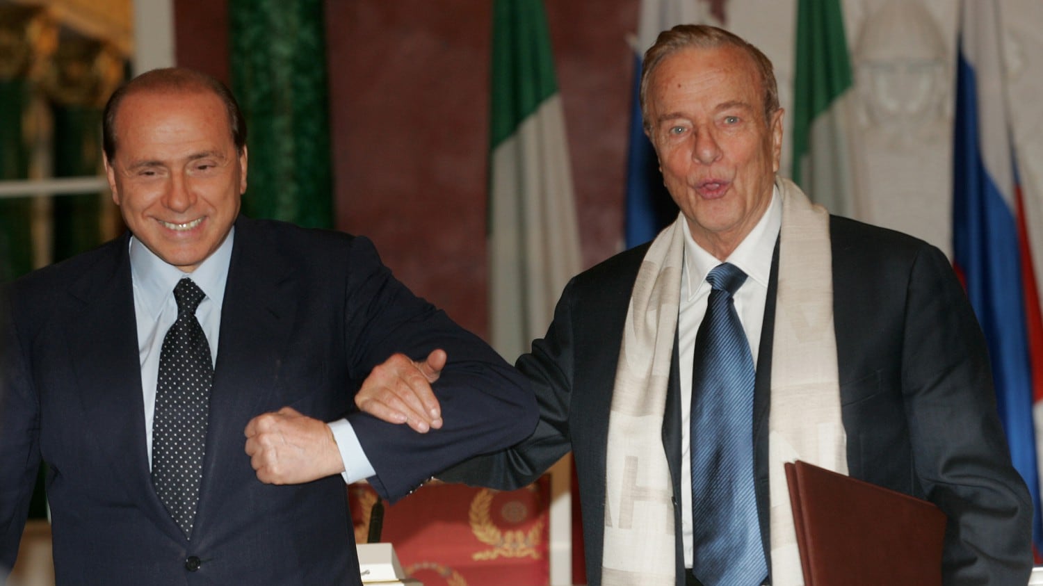 Quando Berlusconi fece eleggere Zeffirelli con Forza Italia