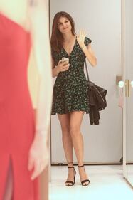 Dyane Mello, shopping hot a Milano 10