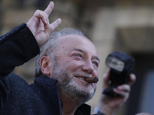 Londra, Galloway: "Paghiamo al-Qaeda per fare lo stesso in siria"