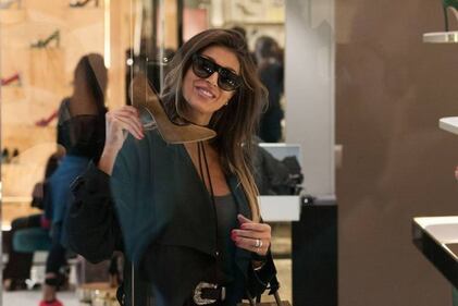 Cristina Buccino nuda tra le lenzuola: il buongiorno è hot 17