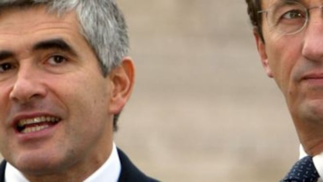 Il web: "Silvio non ci lasciare insieme a Fini e Casini"