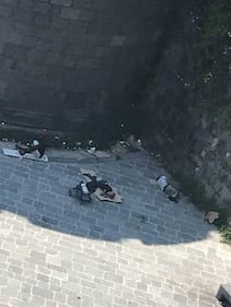 Napoli, Porta Capuana ricovero per tossici e senzatetto 1