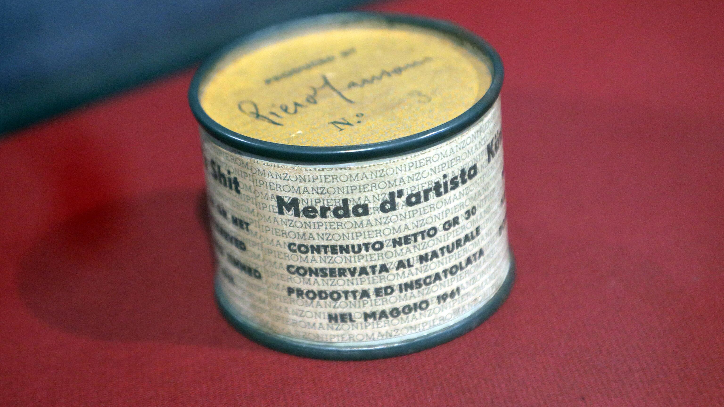 Il "romanzo artistico" di Manzoni tra foto documenti, scritti e l'impronta del genio