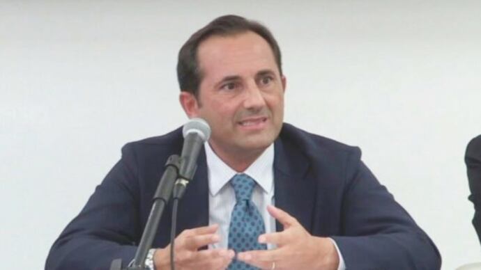Il segretario silurato. Scontro al Garante con l'alto dirigente genero di Mattarella