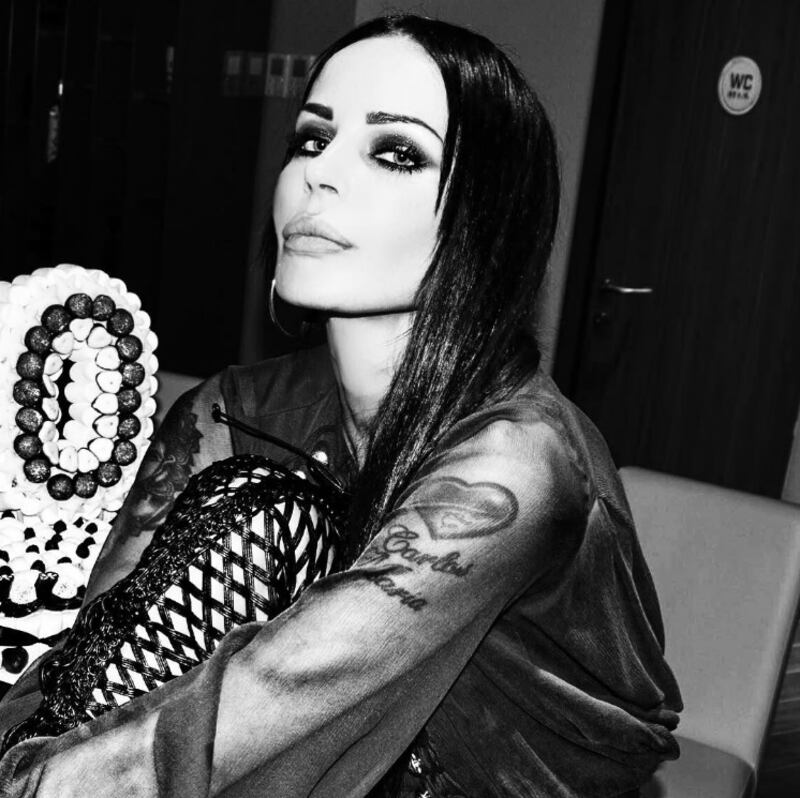 Nina Moric, le foto più sexy su Instagram 10