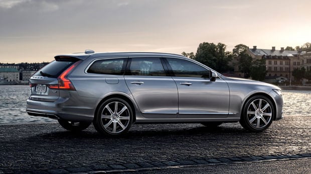 Volvo, annuncio choc: dal 2019 produrremo solo elettriche e ibride