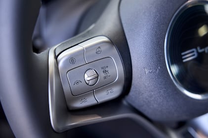 BYD DOLPHIN e BYD SEAL: guarda la gallery 11