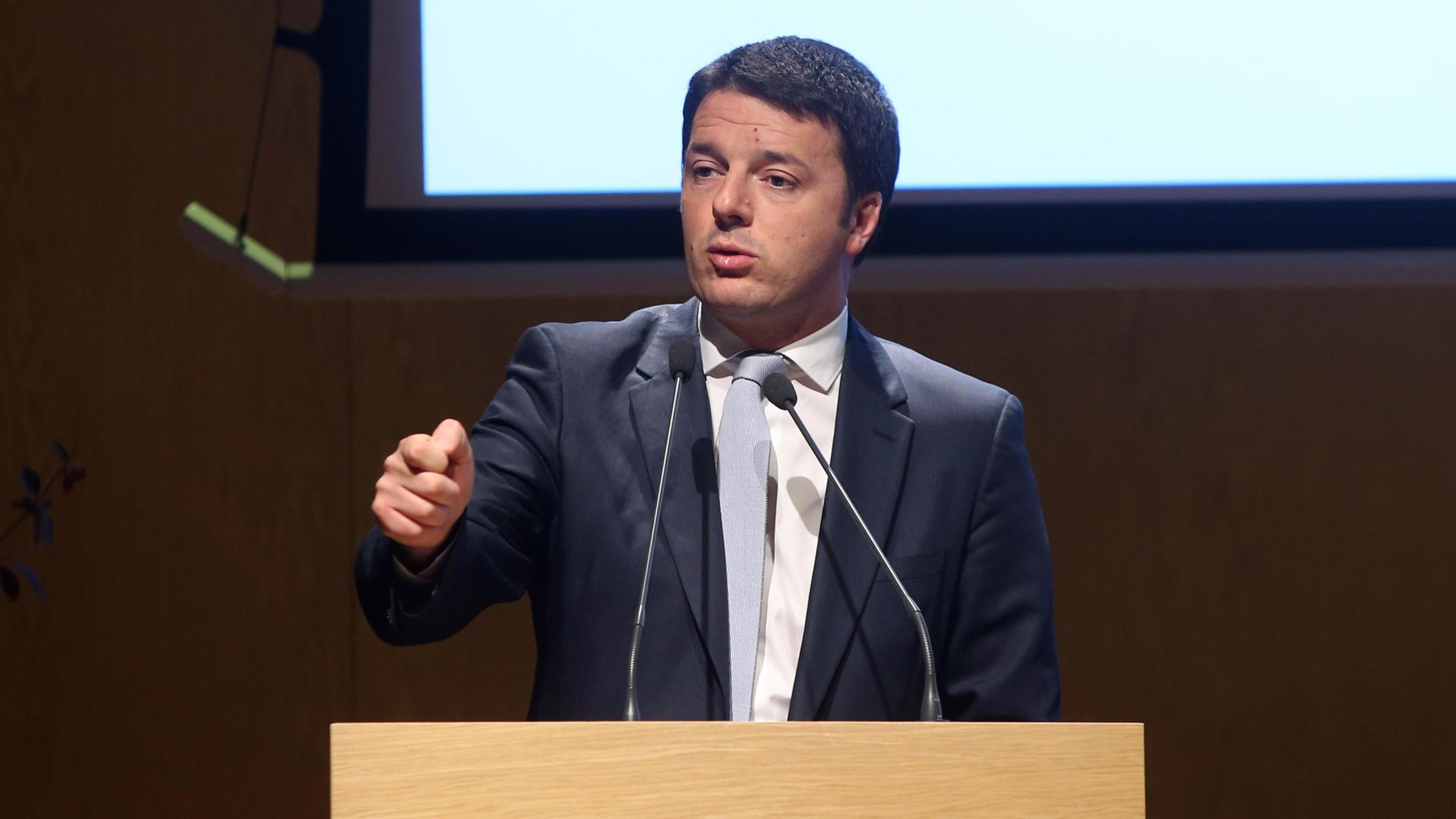 Dirigenti pubblici in rivolta: "Renzi piazzista, non ti votiamo"