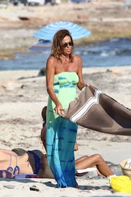 Cristina Parodi, topless a Formentera 17