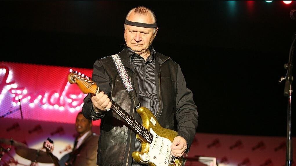 Morto Dick Dale, il re della surf music che fece impazzire Quentin Tarantino