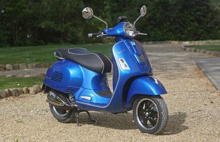 Prova Vespa 300 Gts ABS 41