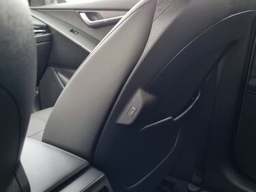 Kia Niro EV 2024: guarda la gallery del crossover elettrico. Tanta autonomia e spazio a bordo 20