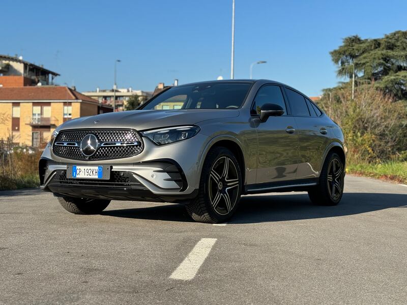 Mercedes GLC Coupé 300de: la galleria dell'ibrido plug-in diesel 1