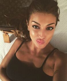Cristina Buccino sexy pescatrice 22