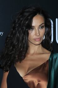 Madalina Ghenea, scollatura supersexy sul red carpet 46