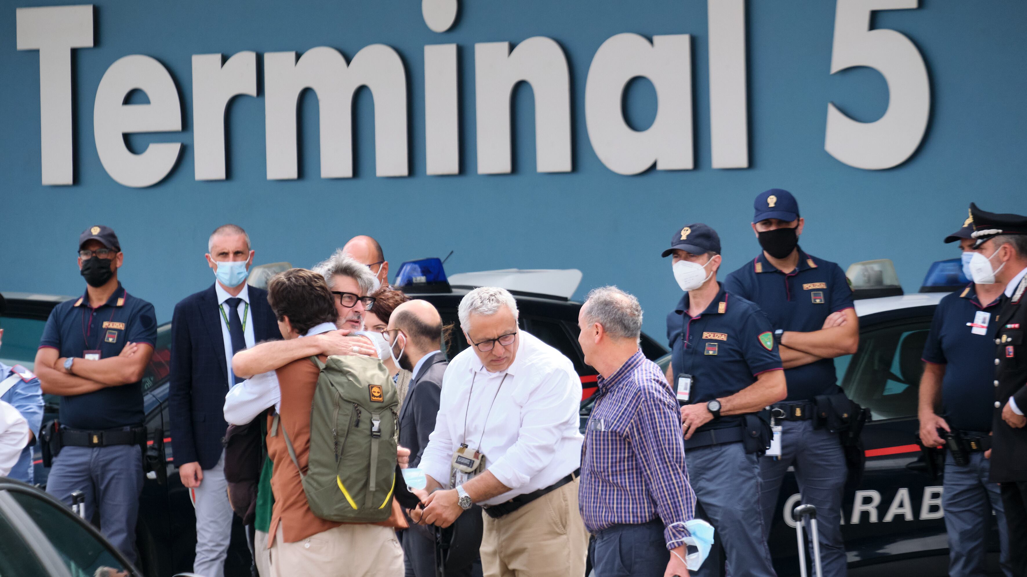 Rientrati gli italiani dall'inferno afghano